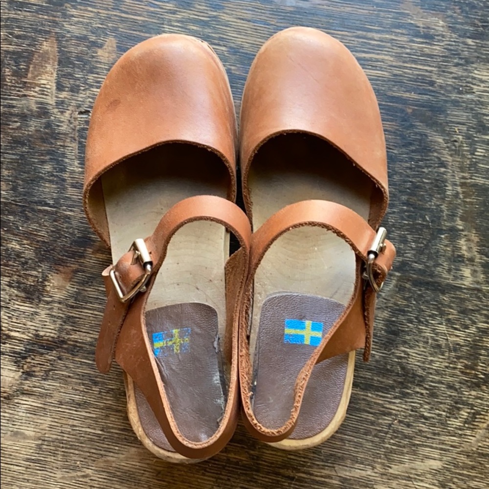 Swedish ABBA Mia Clogs size 36 - Color Luggage